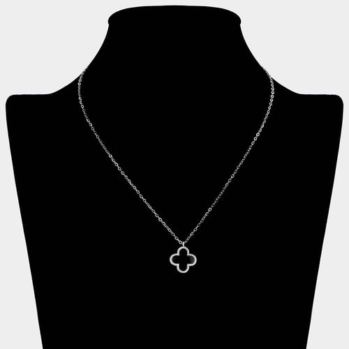 Elegant stainless steel quatrefoil pendant necklace fashion accessory