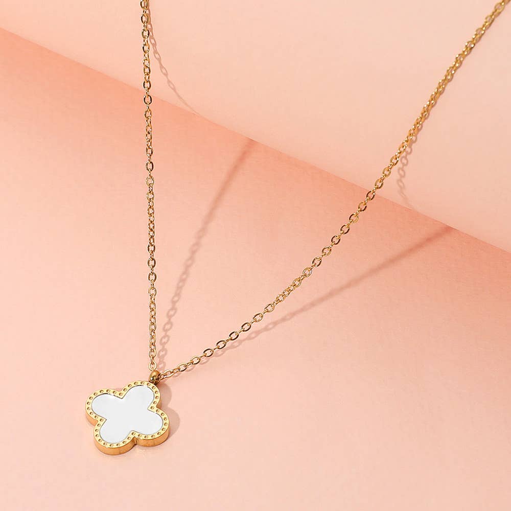 Women stainless steel quatrefoil pendant necklace stylish design