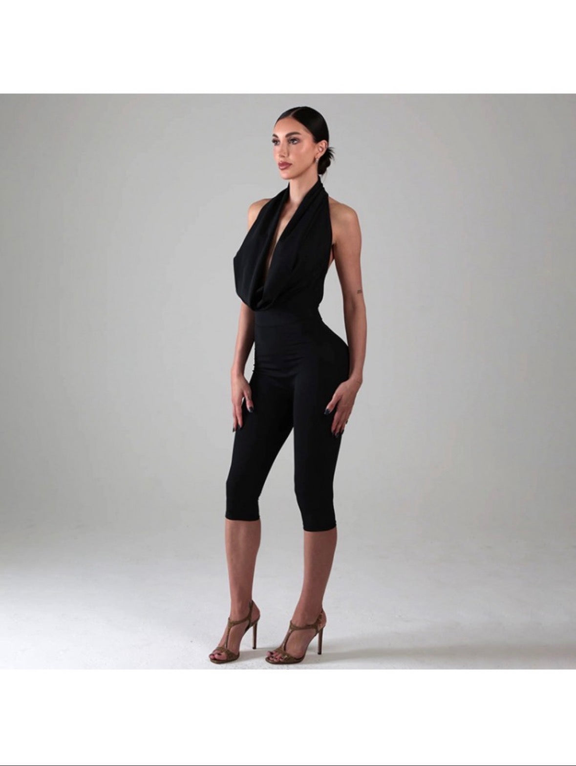backless halter capri jumpsuit women capri leg design