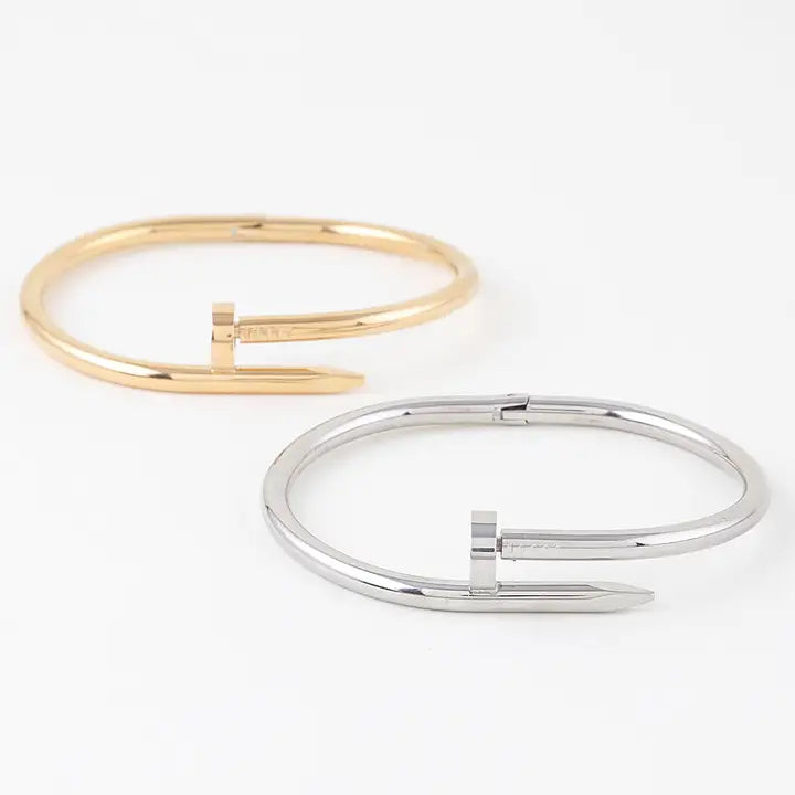 Contour Nail Bangle